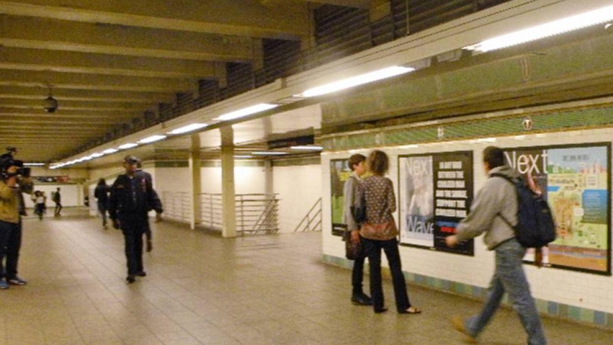 Postere anti-islamice au împânzit metroul din New York