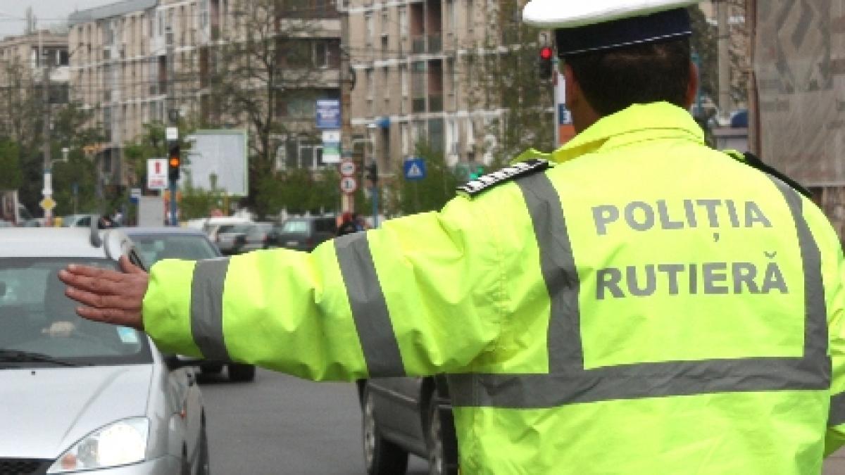 Bucureşti. 35 de şoferi au rămas fără permis sâmbătă noapte, în urma controalelor Poliţiei Rutiere