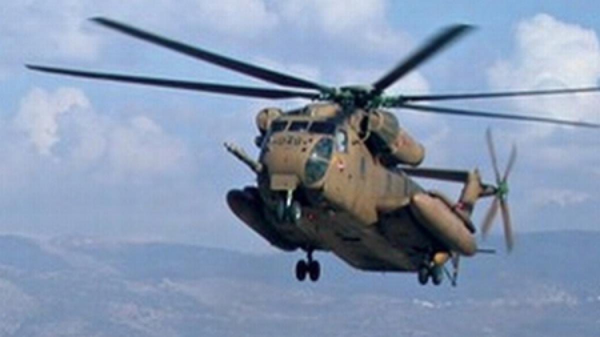 Insurgenţii sirieni au doborât un elicopter militar, la Damasc