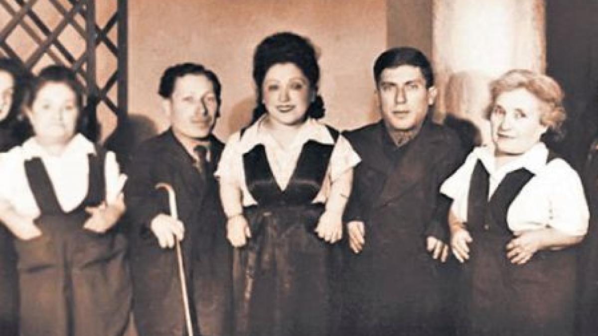 Cei şapte pitici evrei din Maramureş care au supravieţuit la Auschwitz