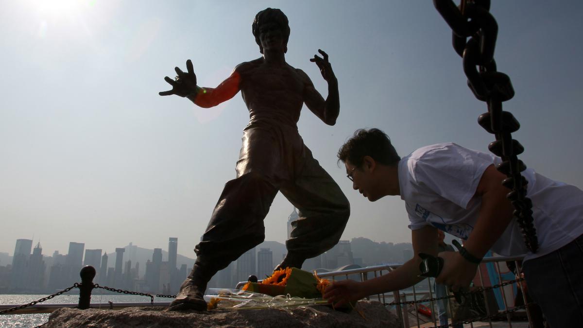 Fosta reşedinţă din Hong Kong a lui Bruce Lee va fi scoasă la vânzare