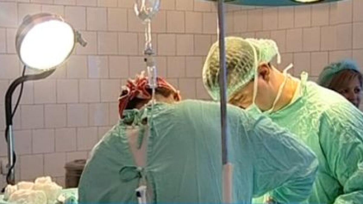 Premieră medicală în România. O femeie a adus pe lume un copil, după ce a fost operată de cancer de col uterin