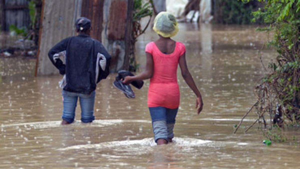 Cealaltă faţă a lui Sandy: DEZASTRUL din Caraibe