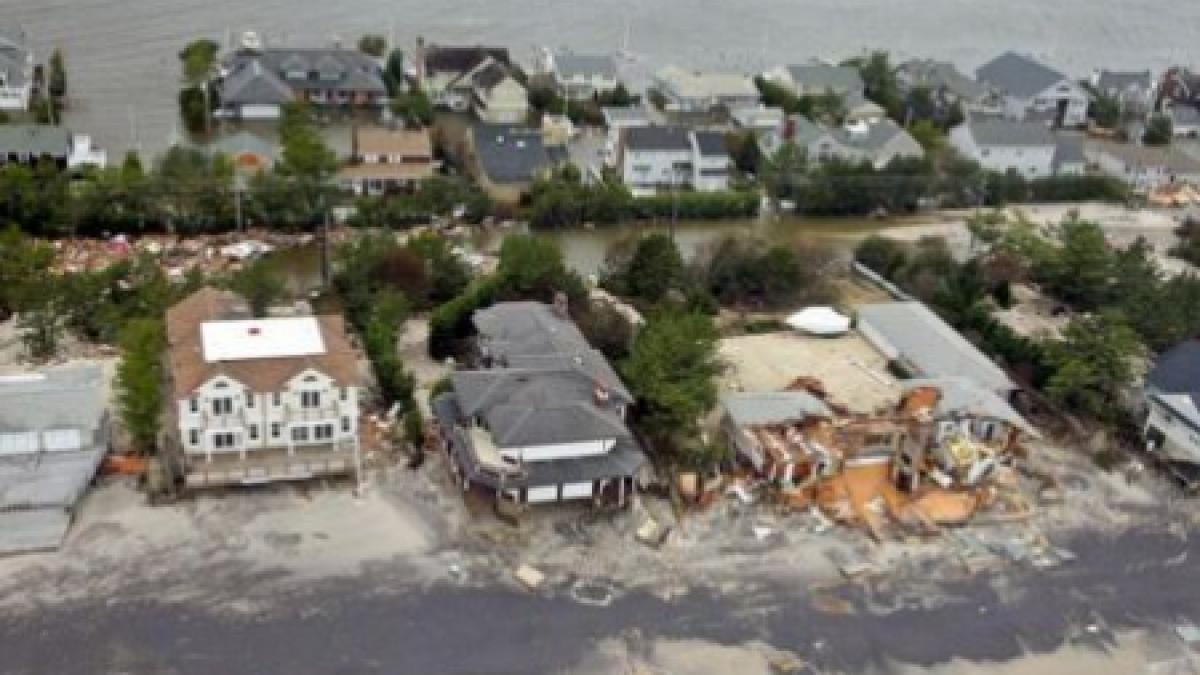 Circa 1.000.000 de oameni sunt ameninţaţi cu foametea, după trecerea uraganului Sandy