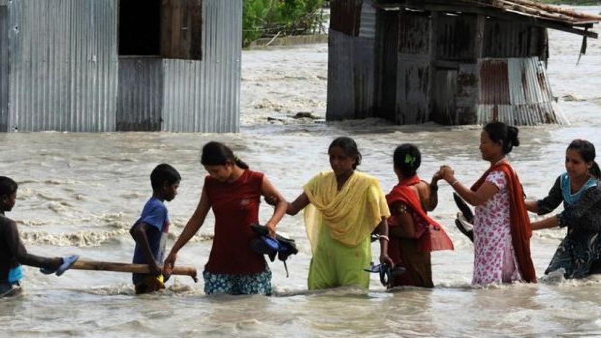 Cel puţin 22 de morţi după ploile torenţiale din India