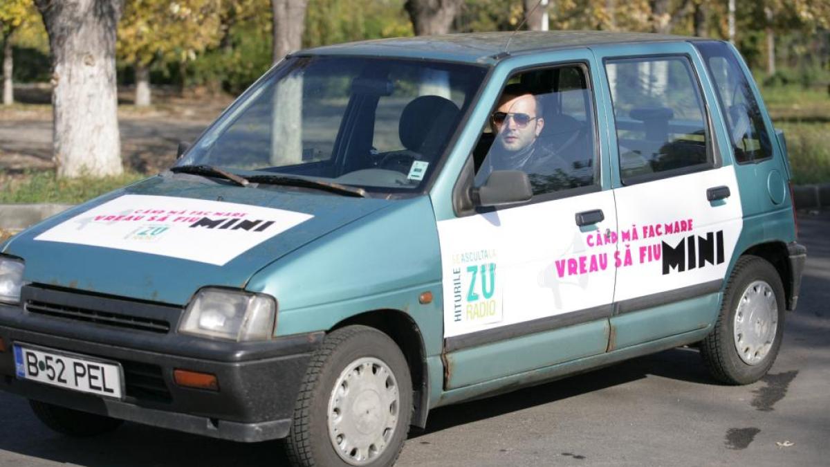 ZUper Parada Mini: Morar şi Buzdugan, la paradă într-un Tico