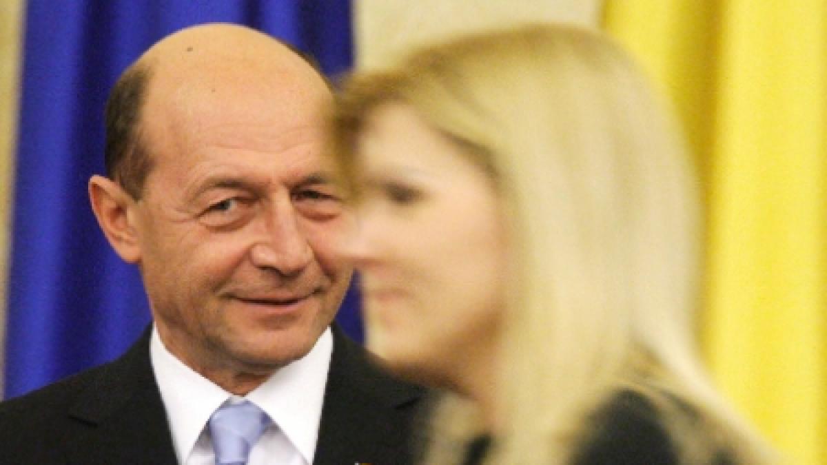 Traian Băsescu, admiratorul Elenei Udrea: Este unul dintre cele mai bune produse ale politicii din ultimii ani!