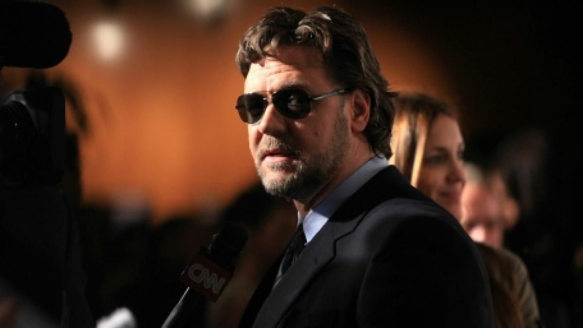 Russel Crowe va vinde acţiunile la clubul de rugby South Sidney Rabbitohs