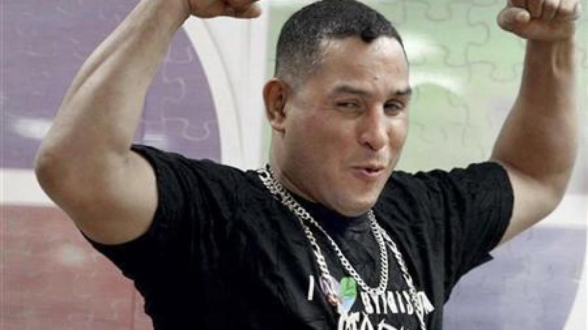 Fostul pugilist Hector Camacho a fost declarat mort, după ce a fost deconectat de la aparate