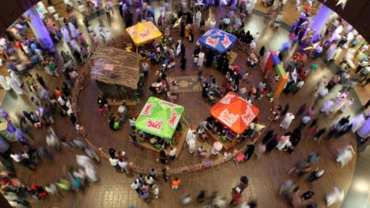 Dubai. Arabii vor să construiască cel mai mare mall din lume