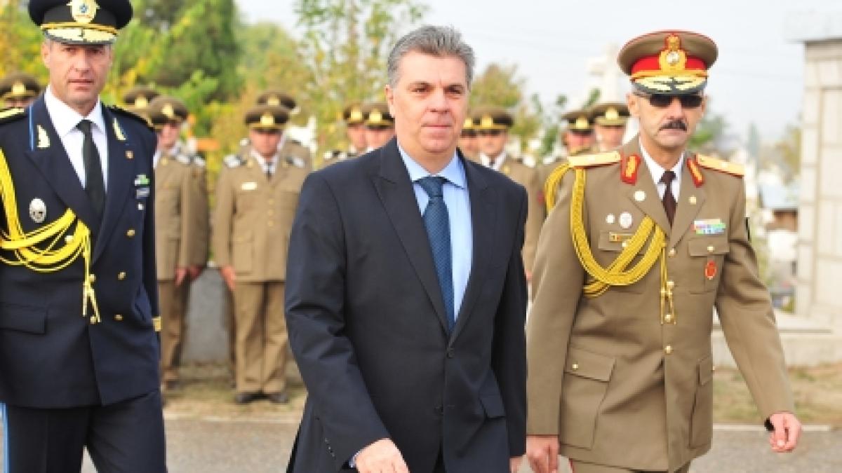 Preşedintele Camerei Deputaţilor a participat la ceremonia militară de la Monumentul Eroilor