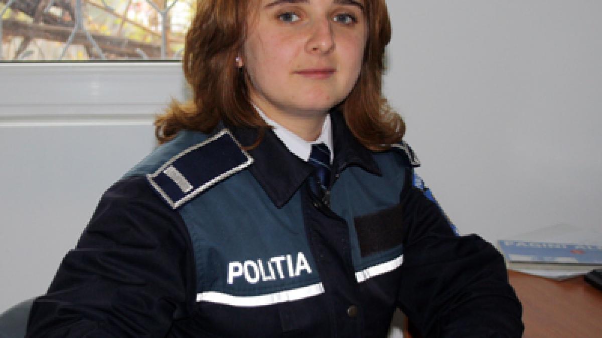 O vasluiancă de 23 de ani, cea mai tânără femeie şef de post de Poliţie din România