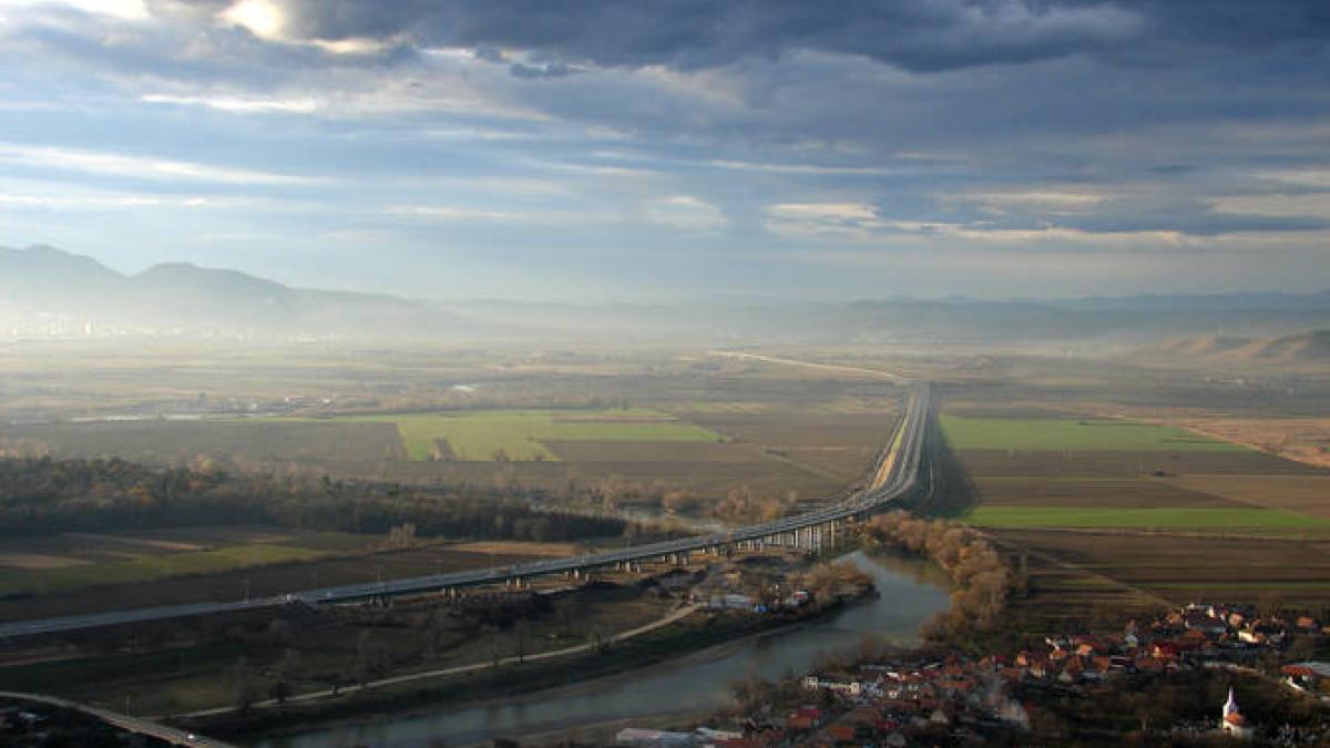 Imagini UNICE cu cea mai nouă autostradă din România. Cum a marcat Google noul drum