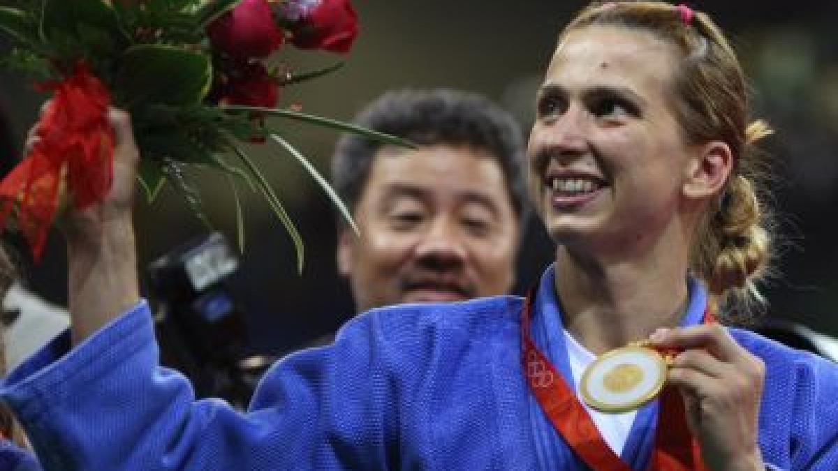 Alina Dumitru, singura campioană olimpică la judo a României, s-a retras din activitate