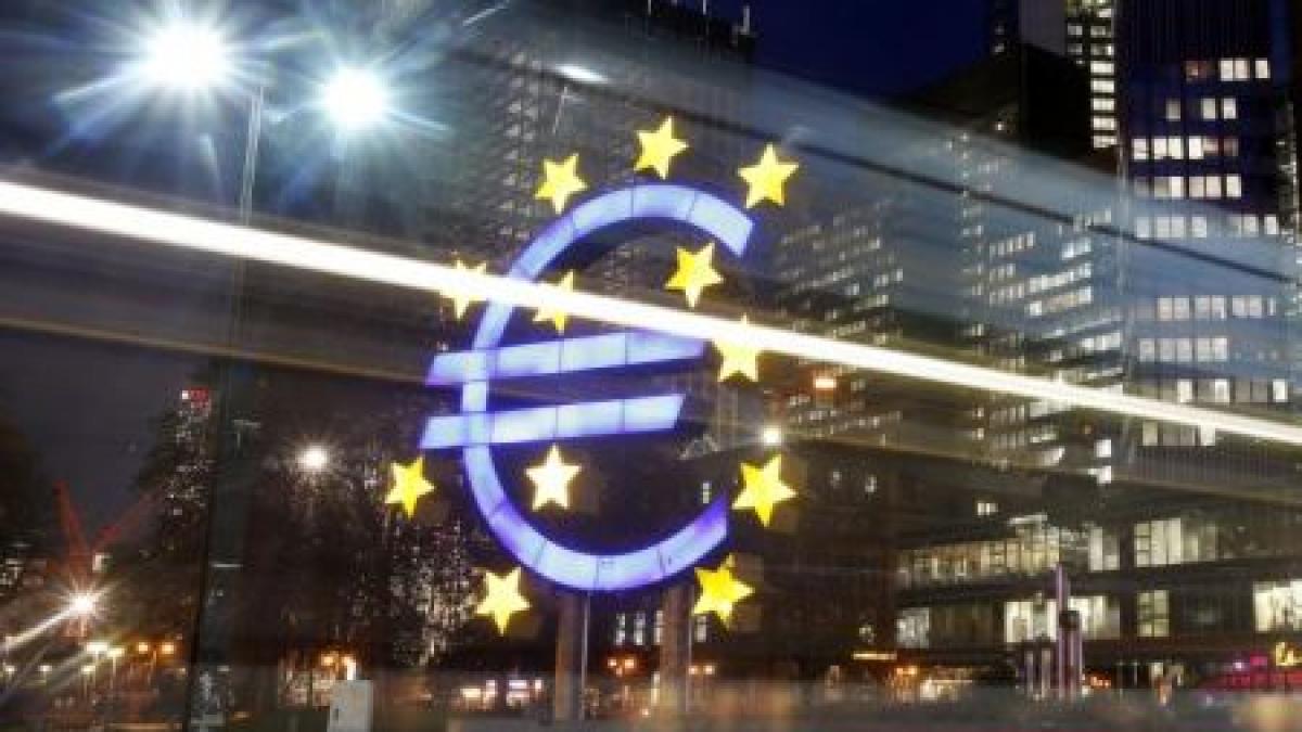 Cele mai mari bănci europene intră sub autoritatea unui singur organism. BCE va putea închide instituţiile bancare nesigure