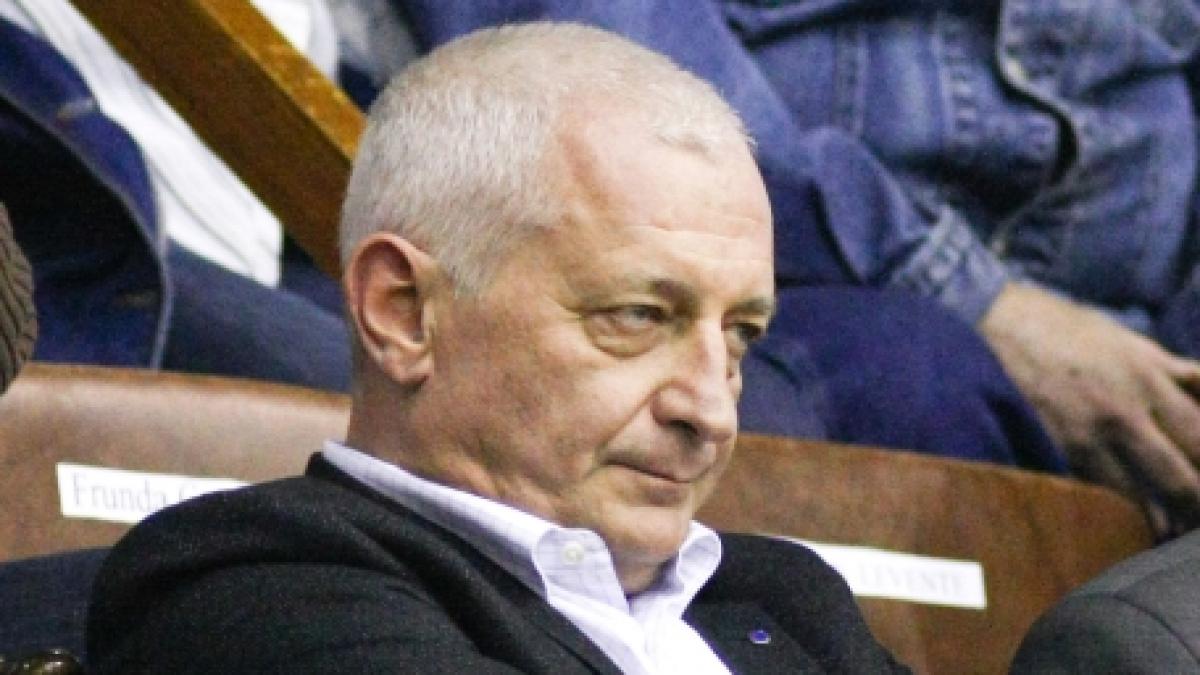 Gyorgy Frunda: UDMR trebuie să intre la guvernare &quot;cu spatele drept&quot;. În opoziţie nu poate oferi nimic