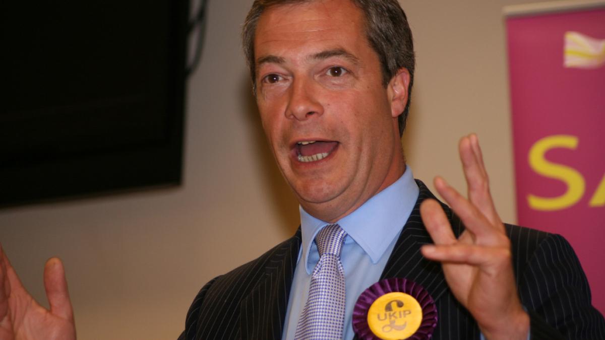 Europarlamentarul Nigel Farage le dă un sfat românilor: Treziţi-vă şi faceţi ceva!