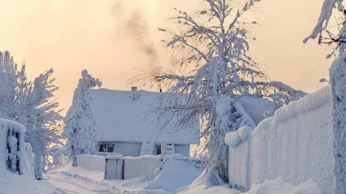 Viscol pe Autostrada A2.  Gerul siberian cuprinde România. Vezi care este situaţia în zonele afectate de ninsori