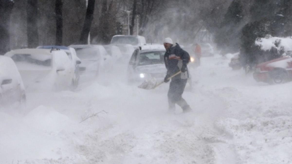 Atenţionare Cod Galben de viscol pentru cinci judeţe. Vezi zonele afectate