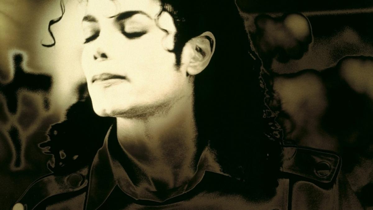 Fotografia cu Michael Jackson pe care nimeni n-a mai văzut-o până acum. O ţinea în portofelul său