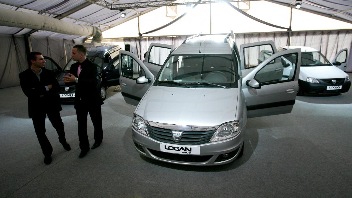 Dacia Logan rămâne cea mai vândută maşină din România 