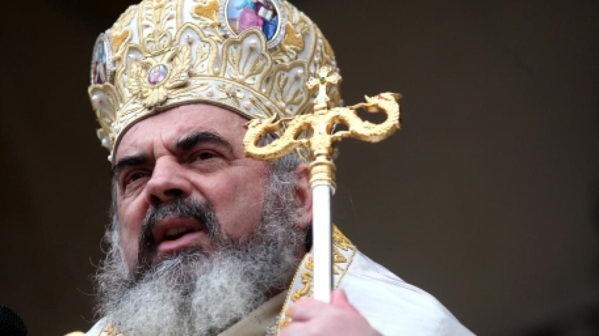 Patriarhul Daniel va oficia Sfinţirea cea Mare a Apei, de Bobotează