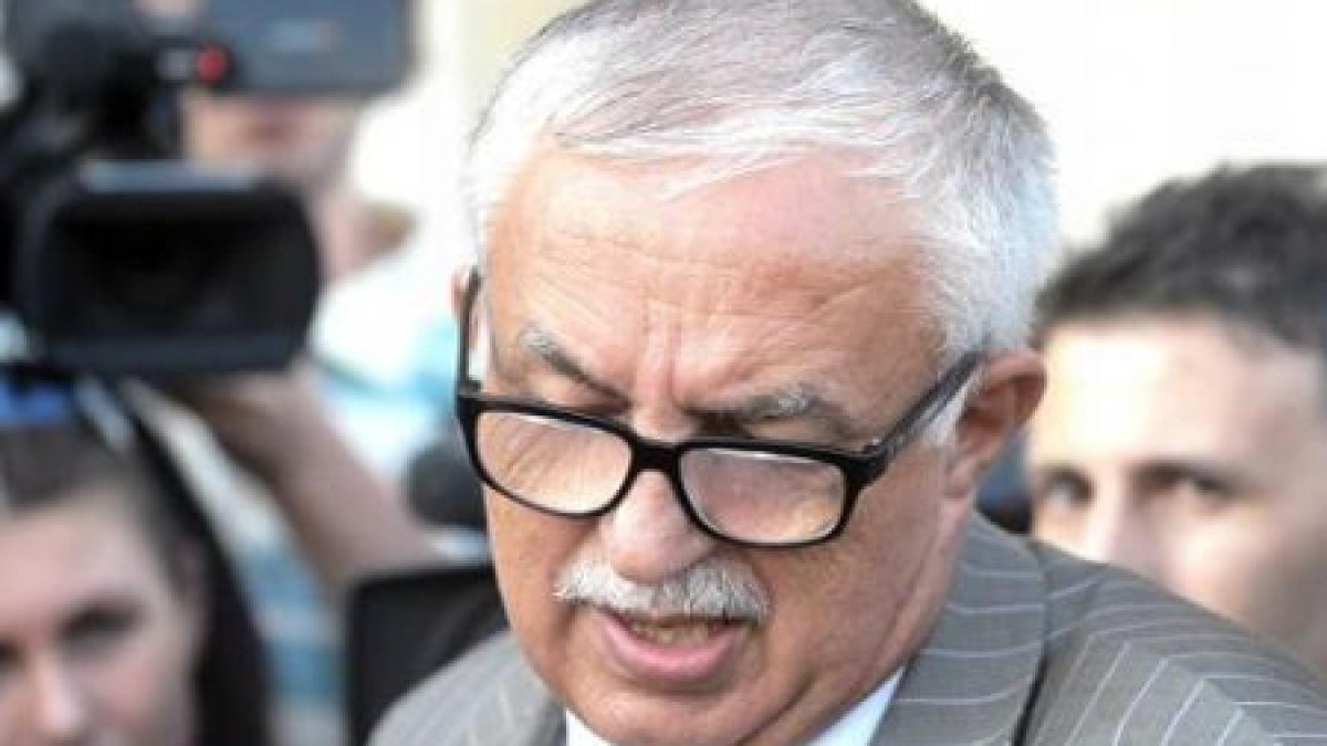 Preşedintele CCR Augustin Zegrean, internal în spital, după ce a suferit o fractură