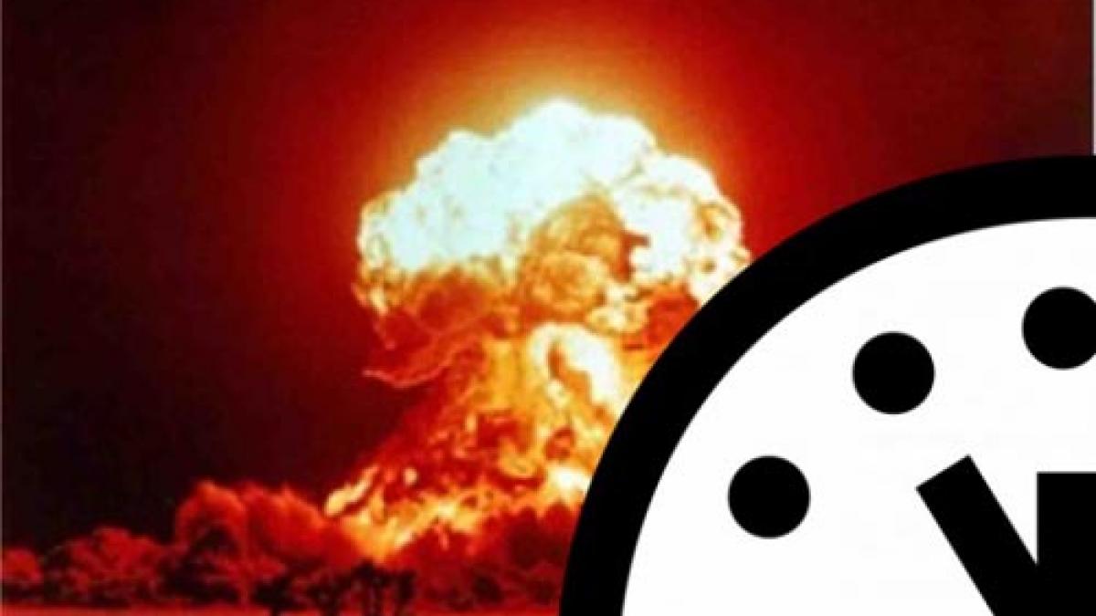 Sfârşitul lumii, în continuare, aproape. &quot;Doomsday Clock&quot;, la cinci minute până la miezul nopţii