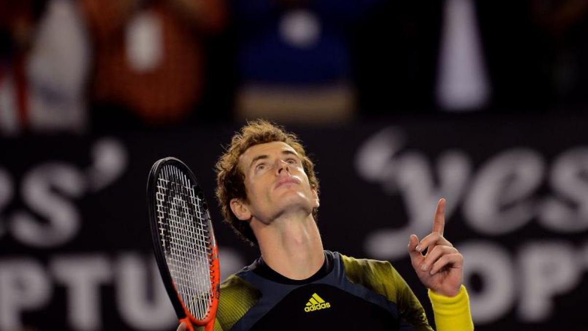 Andy Murray l-a învins pe Roger Federer şi s-a calificat în finala de la Australian Open