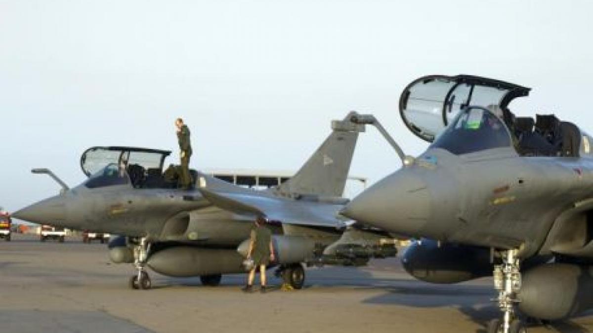 Aviaţia militară franceză a distrus locuinţa unui lider terorist Al-Qaida din Mali