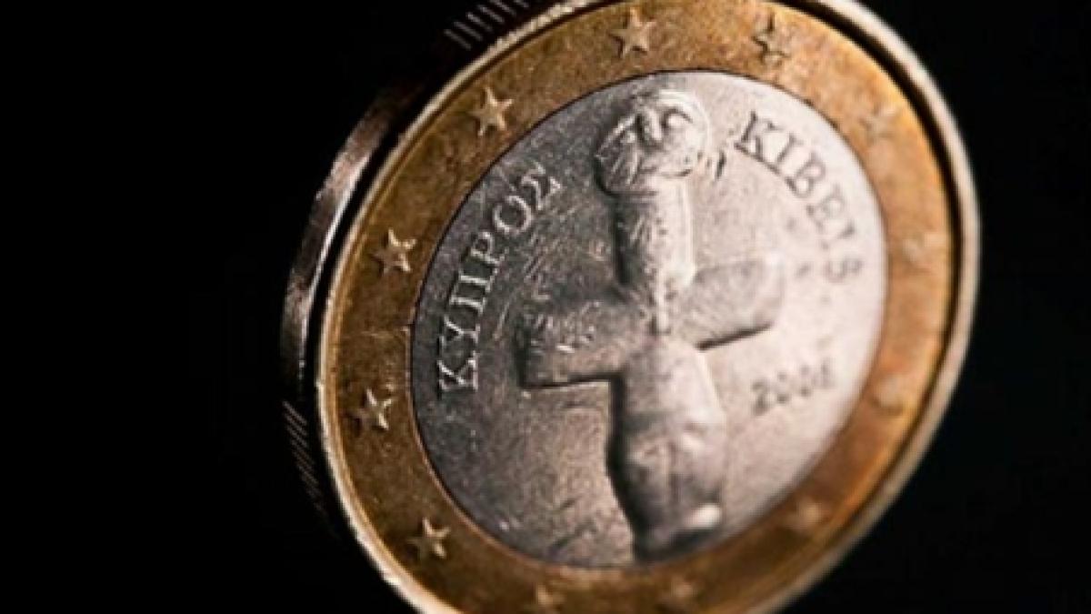 O ţară mică din Europa îngrijorează BCE. Bancherii vorbesc de riscul agravării crizei de aici asupra euro