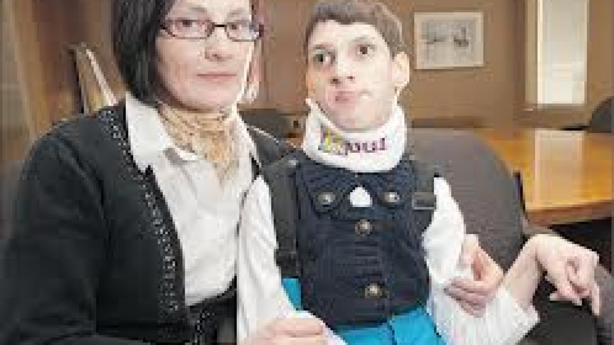 O româncă bolnavă de paralizie cerebrală riscă să fie expulzată din Canada. Autorităţile o consideră &quot;ineligibilă din punct de vedere medical&quot;