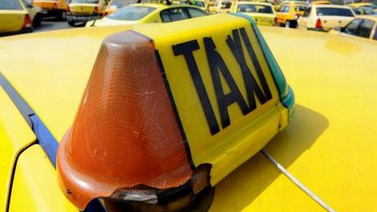 Intenţia a fost bună, rezultatul e un dezastru. Noul sistem de taximetrie de la Aeroportul Otopeni îi bulversează pe străini