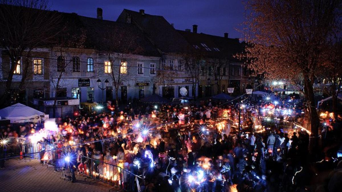 WWF invită oraşele din România să se întreacă pentru titlul Capitala Earth Hour 2013