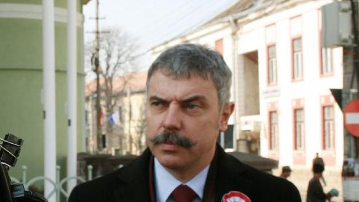 Preşedintele CJ Covasna: Nu vrem altceva decât puţin respect faţă de simbolurile noastre