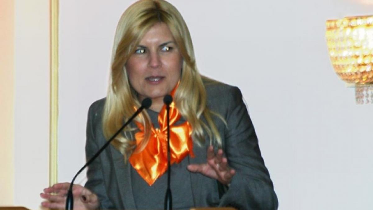 Elena Udrea: Nici nu mă gândesc să candidez la preşedinţia României