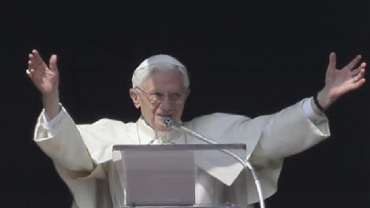 Papa Benedict al XVI-lea: Ne aflăm în faţa unui paradox. Vrem să urmăm propria voinţă sau să facem voia lui Dumnezeu?