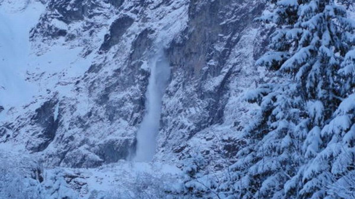 Turist mort în avalanşă, în munţii Tatra din Polonia