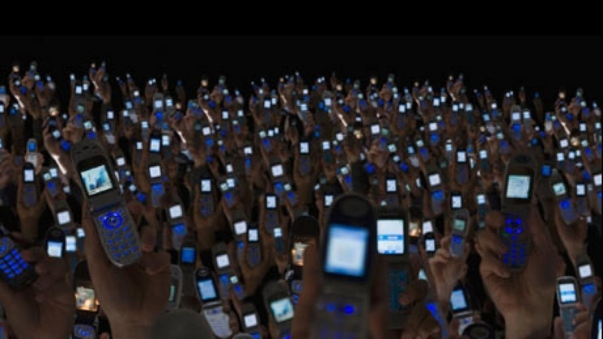 UIT: Tot atâtea telefoane mobile câţi locuitori ai planetei, până în 2014 