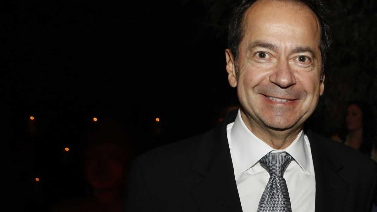 Miliardarul John Paulson s-ar putea muta în Puerto Rico, pentru a profita de o facilitate fiscală