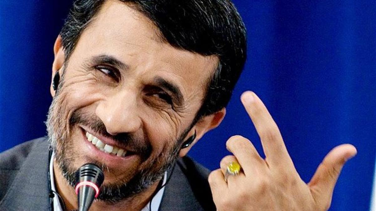 Poza asta i-ar putea aduce PROBLEME lui Ahmadinejad