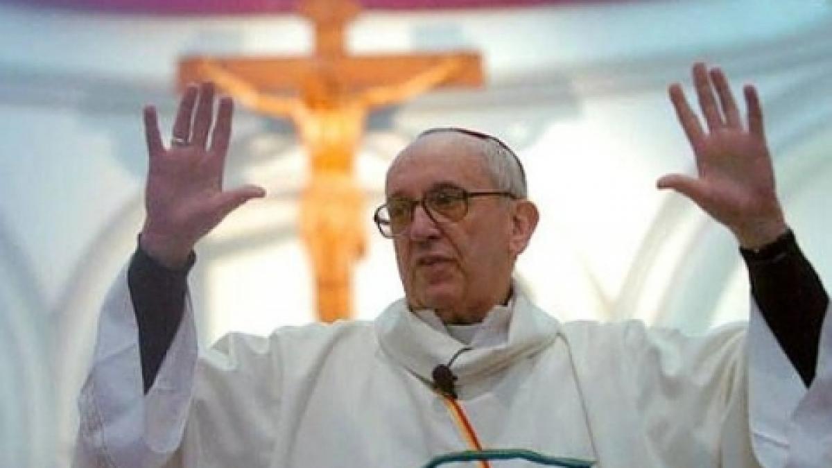 Papa Francisc a glumit cu cardinalii care l-au ales: Dumnezeu să vă ierte