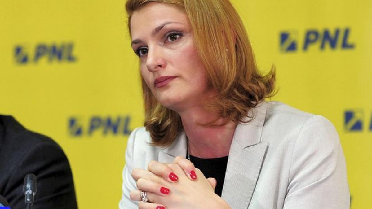 Ramona Mănescu: E mai bine pentru România ca bugetul UE să se facă cu implicarea PE