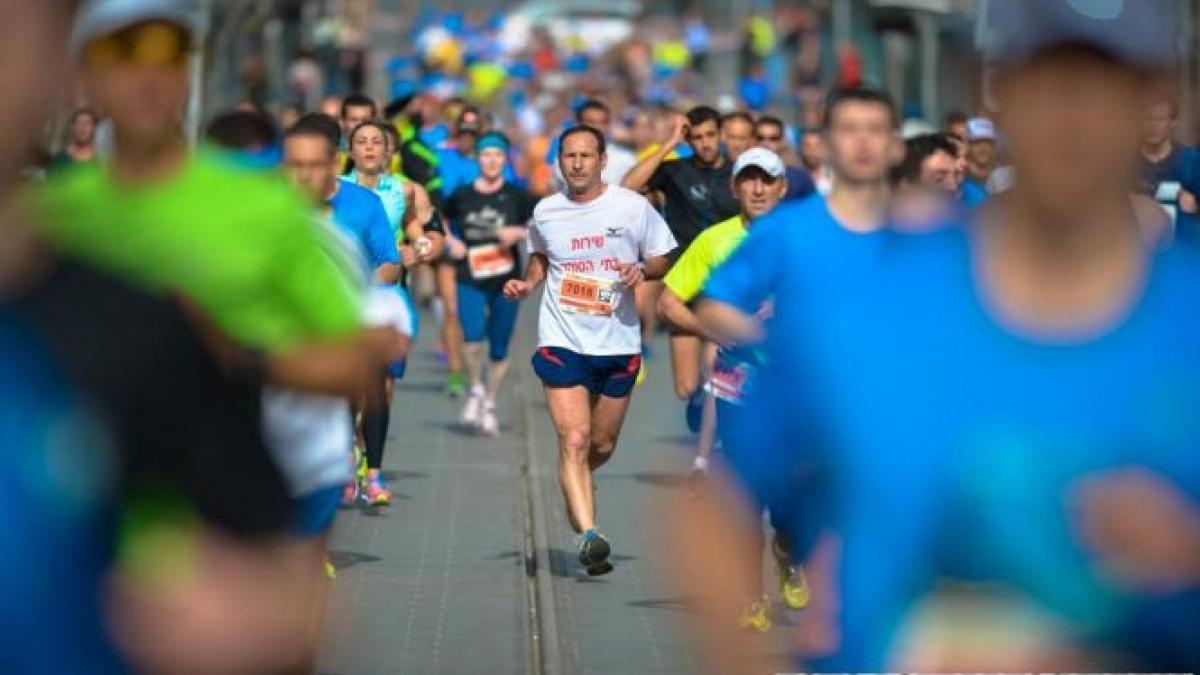 Un participant la maratonul de la Tel Aviv a murit din cauza căldurii