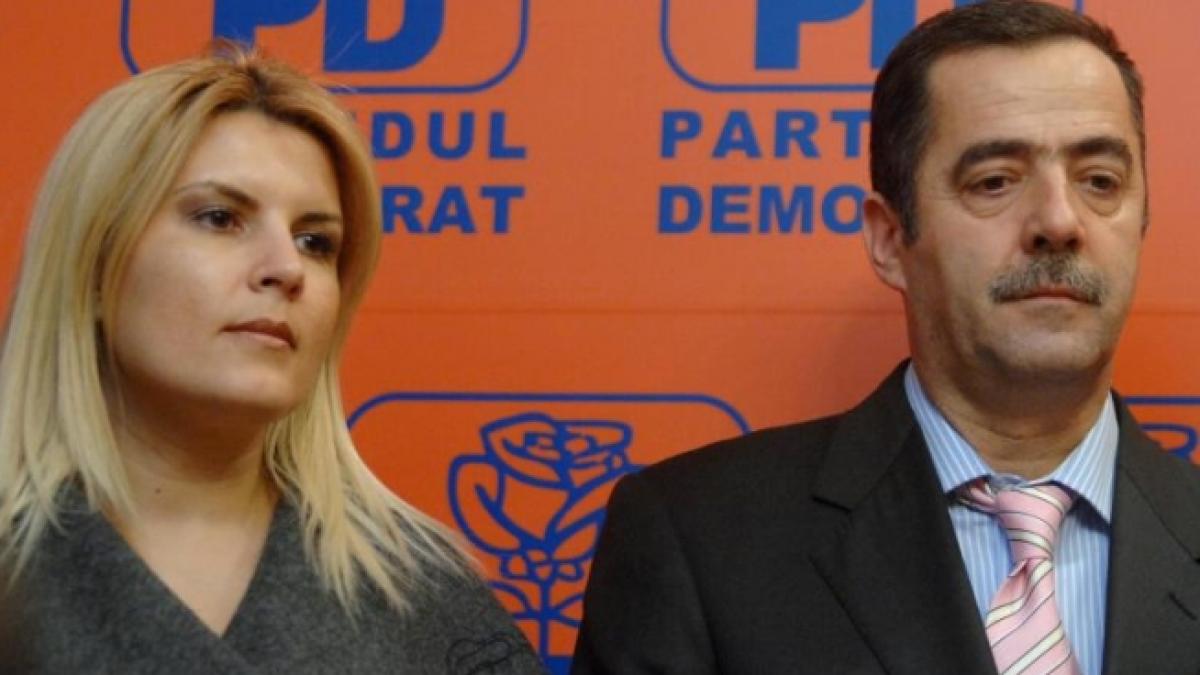 Elena Udrea: Cezar Preda să vorbească de mine când o reuşi să câştige alegerile