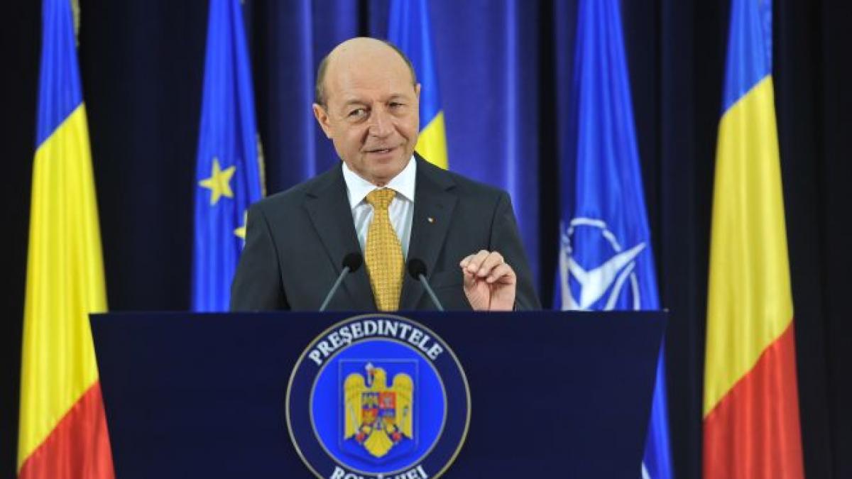 Traian Băsescu: Viaţa şi CCR vor sancţiona USL