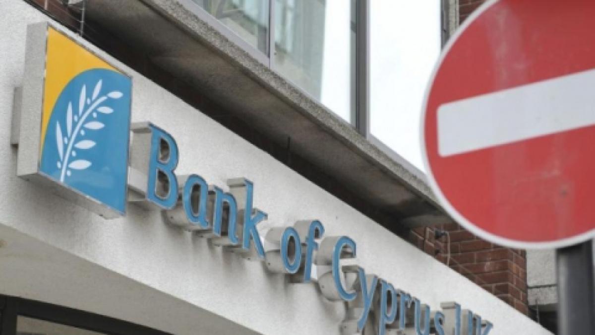 Preşedintele Bank of Cyprus demisionează, din cauza acordului Ciprului cu zona euro