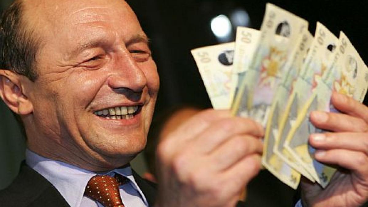 În România se spală bani. Traian Băsescu: &quot;De la asta se generează TERORISMUL&quot;