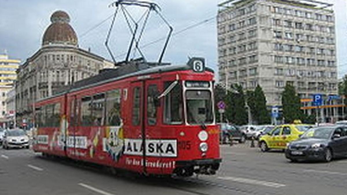 Măsura care arată în ce situaţie disperată se află Regia locală de transport Iaşi. 22 de tramvaie, scoase la licitaţie