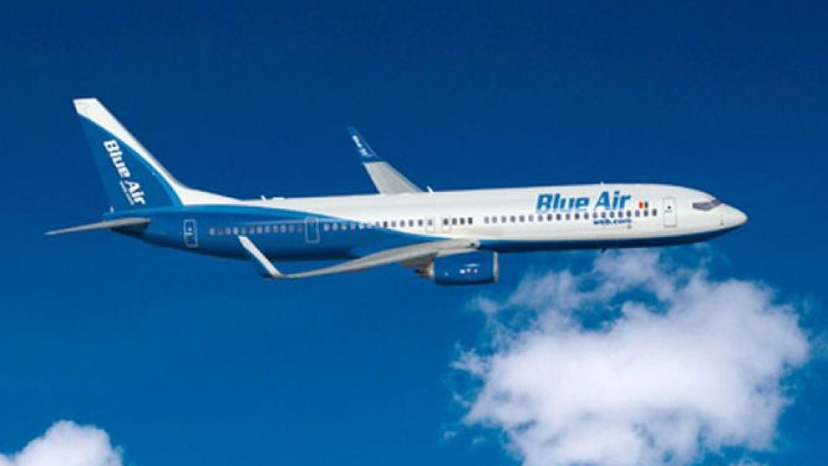 Compania Blue Air, scoasă la vânzare. Mai mulţi investitori români şi străini vor să o achiziţioneze 